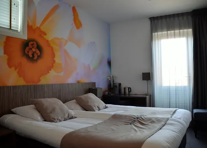 Отель Restaurant De Engel 3*